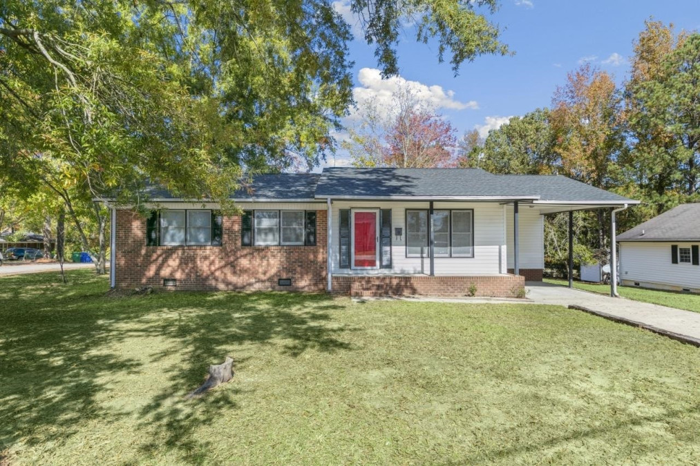 516 Longfellow St Fuquay Varina, NC 27526