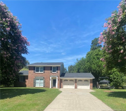 3294 Yarmouth Dr Fayetteville, NC 28306