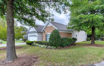 102 Christow Ct Cary, NC 27519