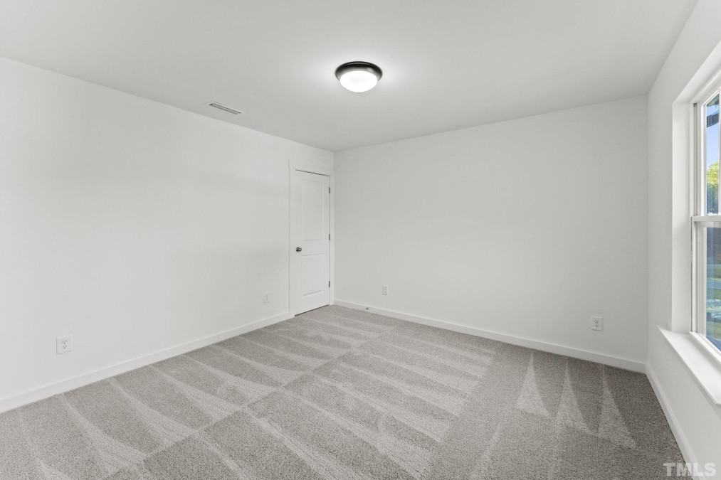 1204 Huffington Oak Dr Willow Springs, NC 27592