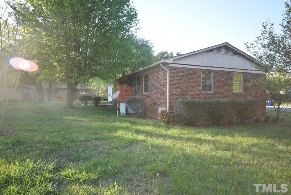 102 Walker, Mebane, NC 27302 Raleigh Realty