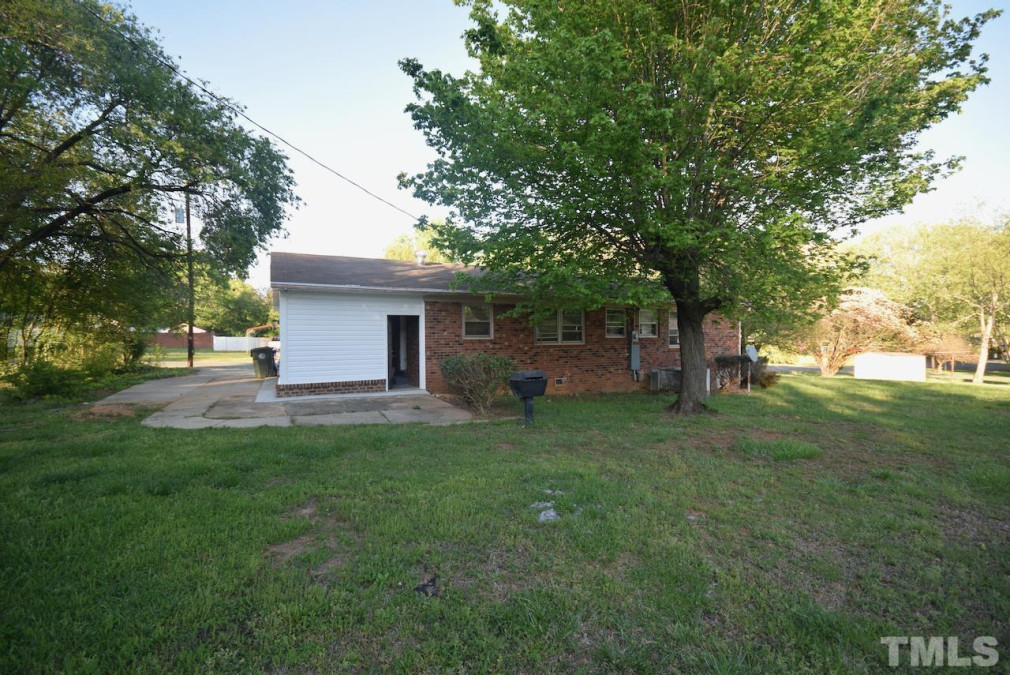 102 Walker, Mebane, NC 27302 Raleigh Realty