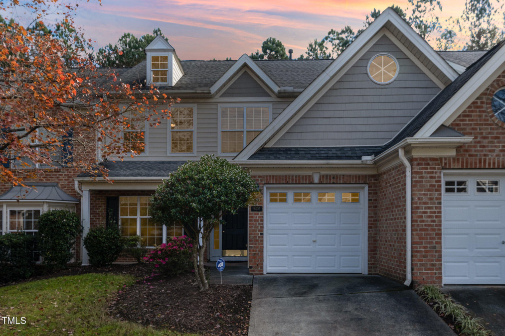 9407 Harvest Acres Ct Raleigh, NC 27617