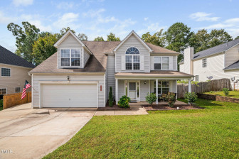 609 Holly Thorn Tc Holly Springs, NC 27540