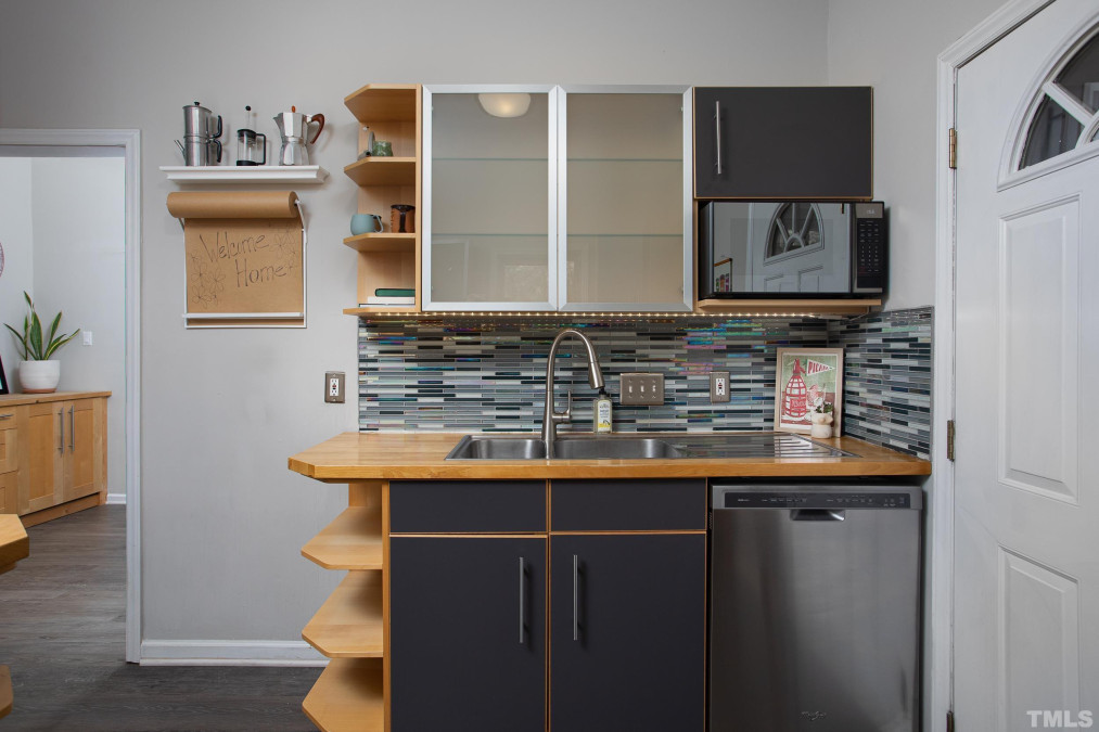 1108 Saxony Dr Durham, NC 27707