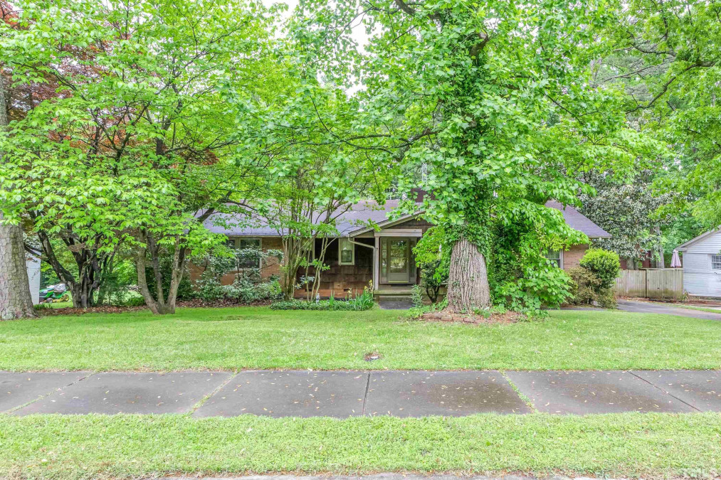 701 Currituck Dr, Raleigh, NC 27609 Raleigh Realty