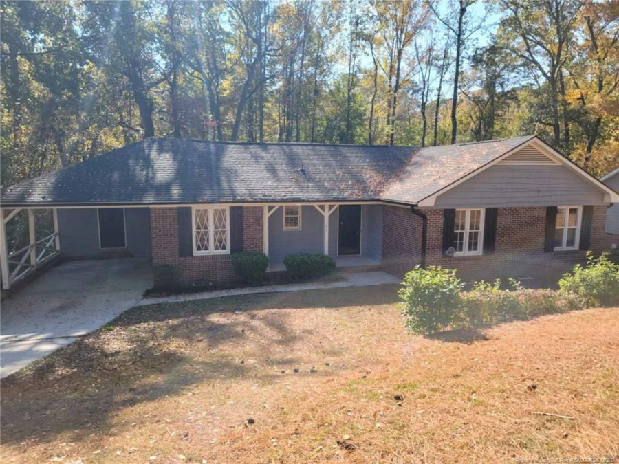 1812 Swann Fayetteville, NC 28303