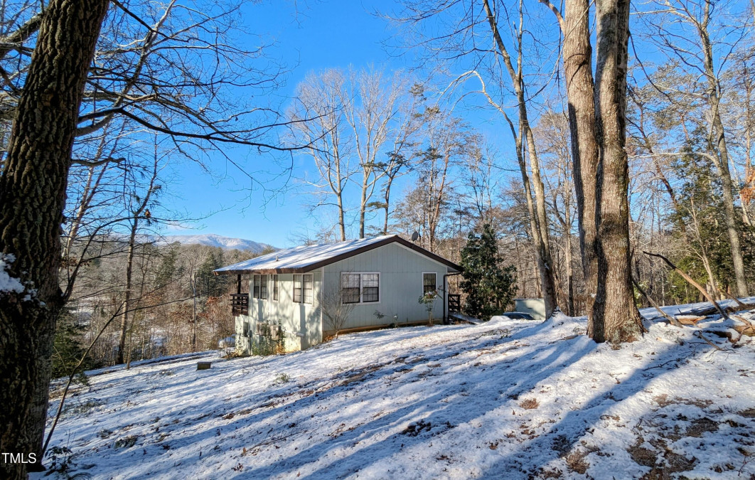 4840 25 70 Hw Hot Springs, NC 28743