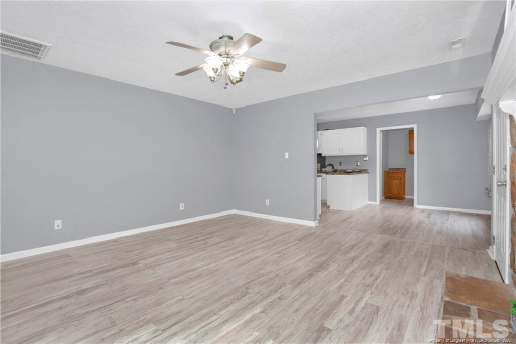 1639 Hazelhurst Dr Fayetteville, NC 28314