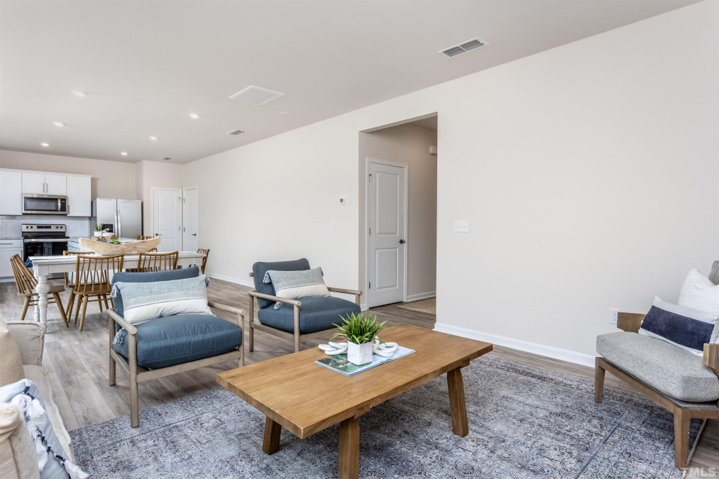 1744 Arapahoe Ridge Dr Raleigh, NC 27604