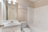 2043 Groundwater Pl Raleigh, NC 27610