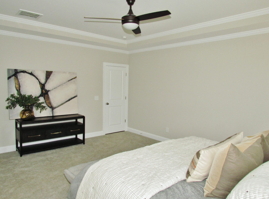 70 Melody Dr Youngsville, NC 27596
