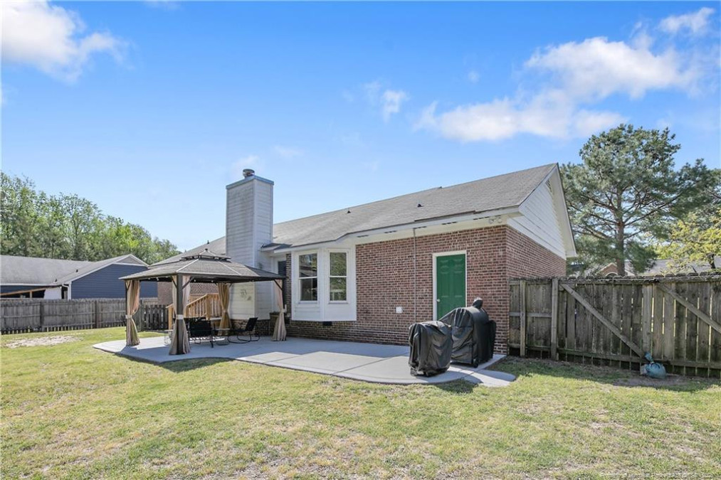 221 Overton Rd Raeford, NC 28376