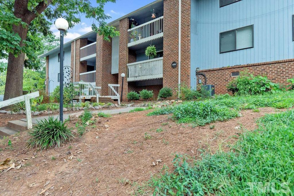 1008 Sandlin Pl, Raleigh, NC 27606 Raleigh Realty