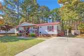 1312 Clan Campbell Dr Raeford, NC 28376