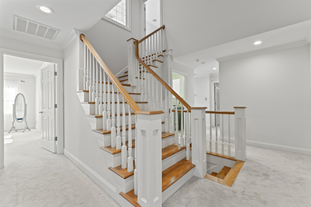 3913 Falls River Raleigh, NC 27614