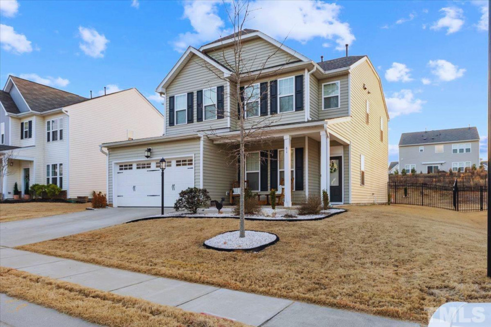 61 Copenhaver Dr, Clayton, NC 27527 Raleigh Realty