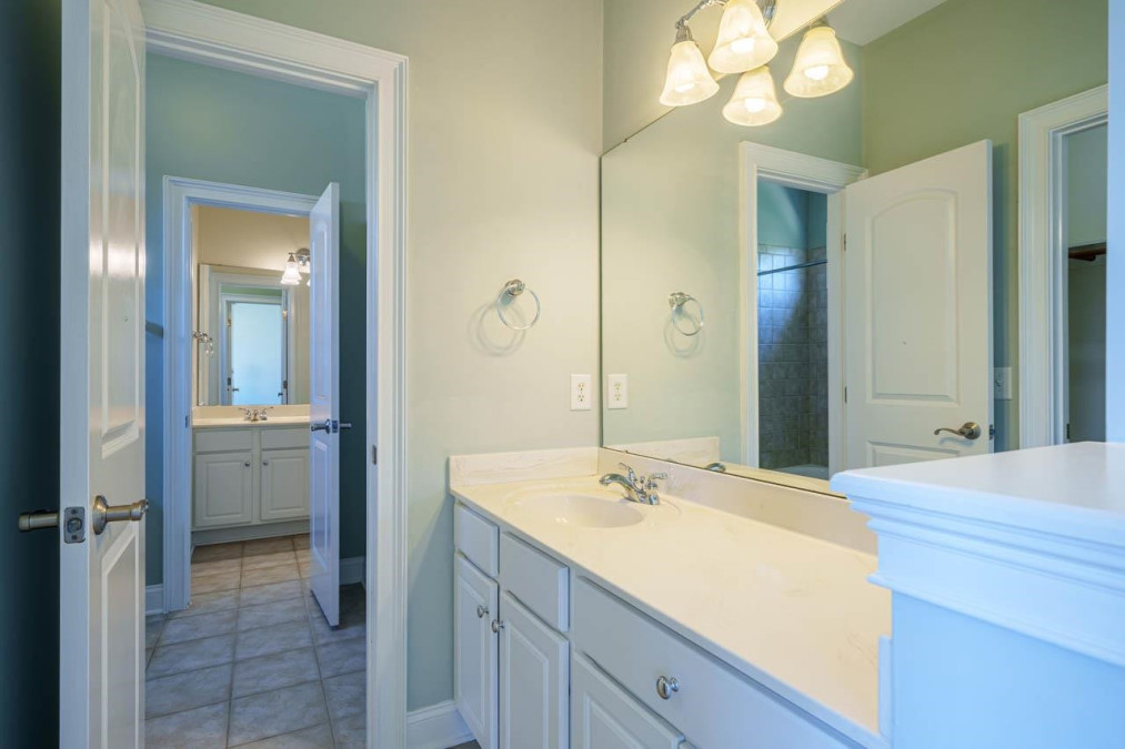 213 Turtleback Crossing Dr Chapel Hill, NC 27516