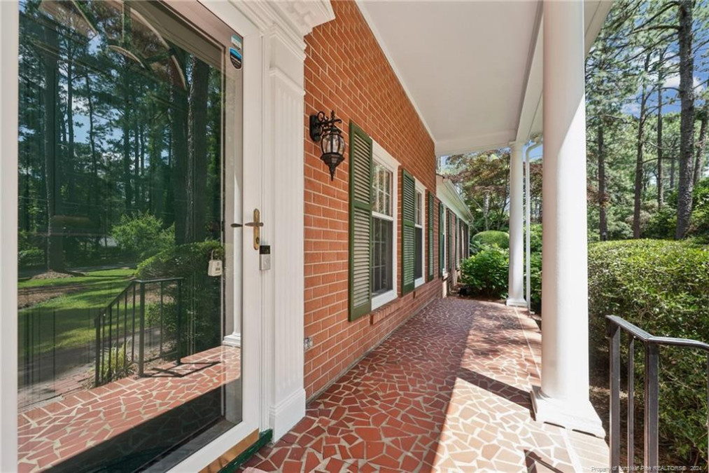 207 Downing Pl Southern Pines, NC 28387