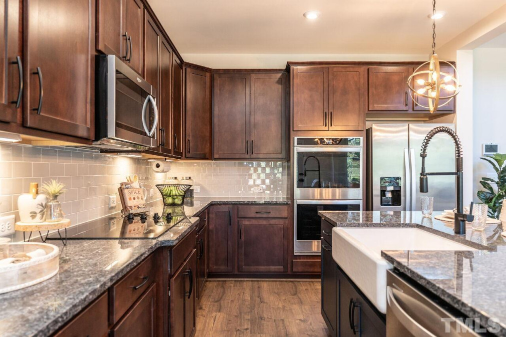 42 Clearbrook Ct Angier, NC 27501