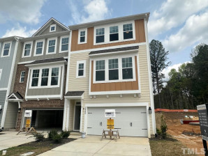 2848 Hunter Woods Dr Apex, NC 27502