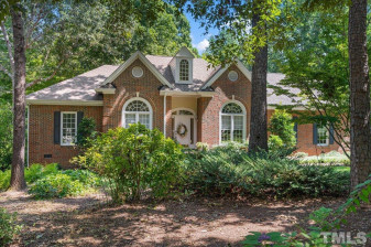 3212 Bentwillow Dr Fuquay Varina, NC 27526