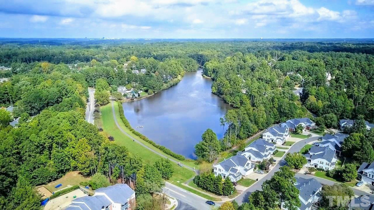 10 Drummond Ct, Durham, NC 27713 Raleigh Realty