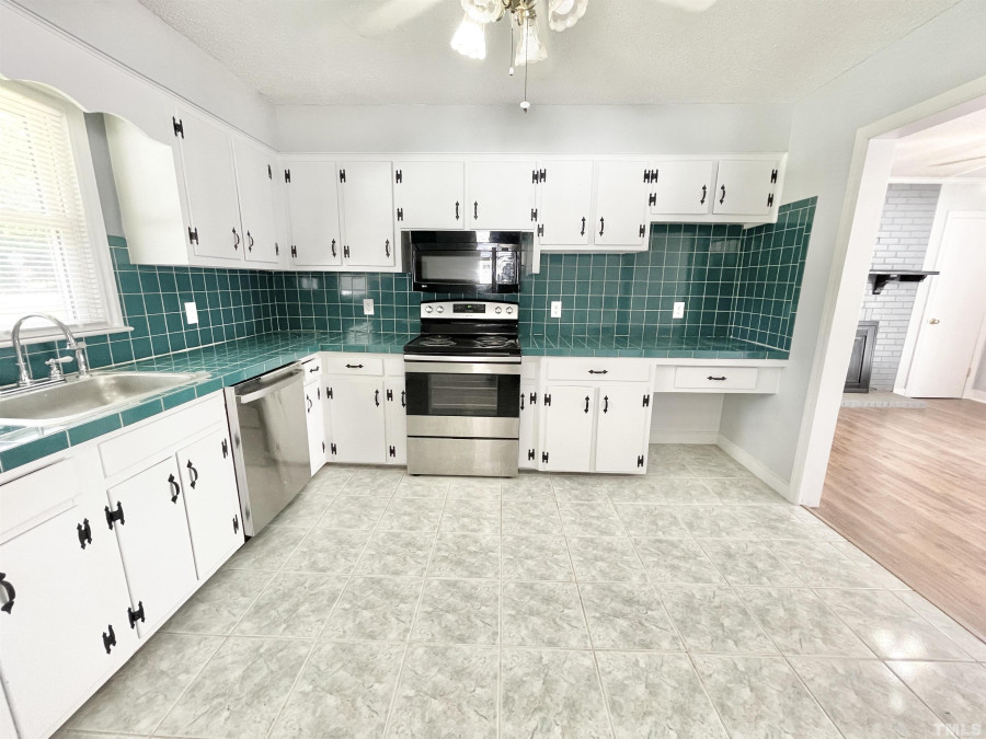 6308 Vera Rd Raleigh, NC 27607