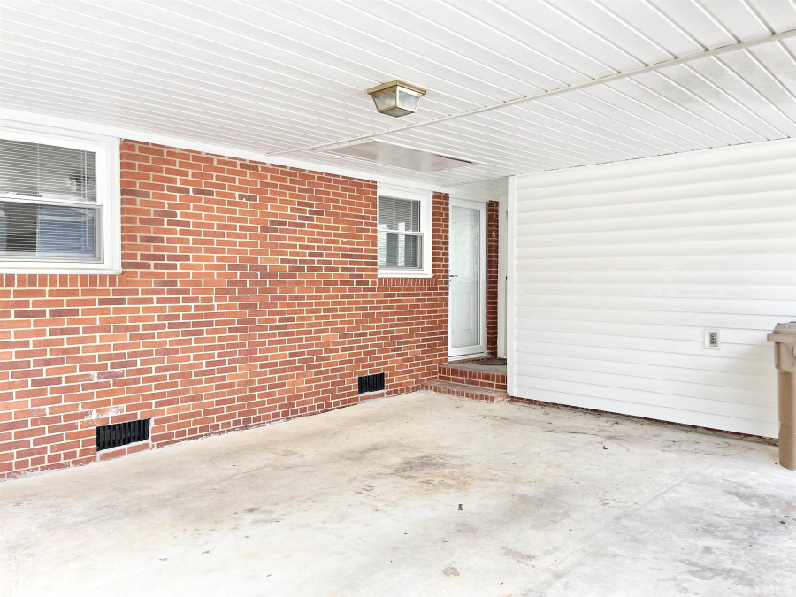 6308 Vera Rd Raleigh, NC 27607