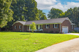 3048 Marlborough Rd Burlington, NC 27215