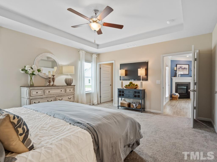 529 Barbour Farm Ln Four Oaks, NC 27524