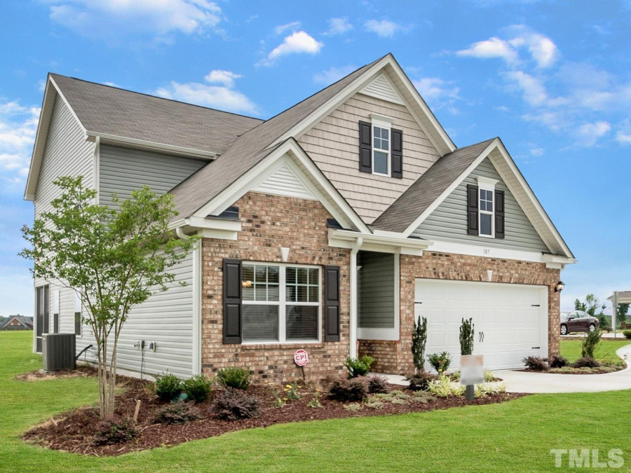 529 Barbour Farm Ln Four Oaks, NC 27524