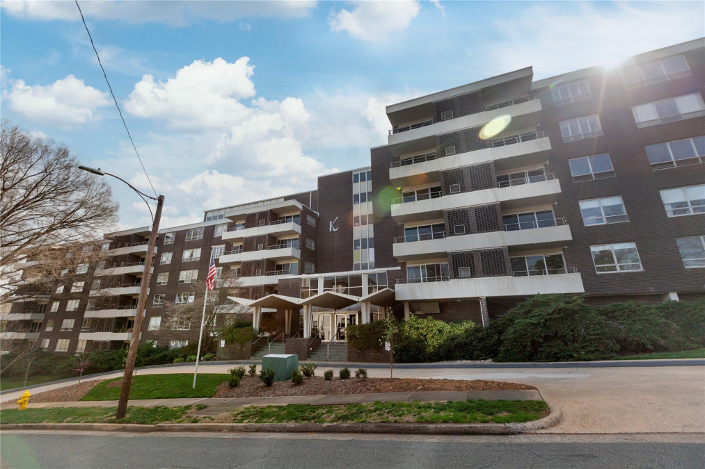 1300 Reece Rd, Charlotte, NC 28209 MLS 4006782