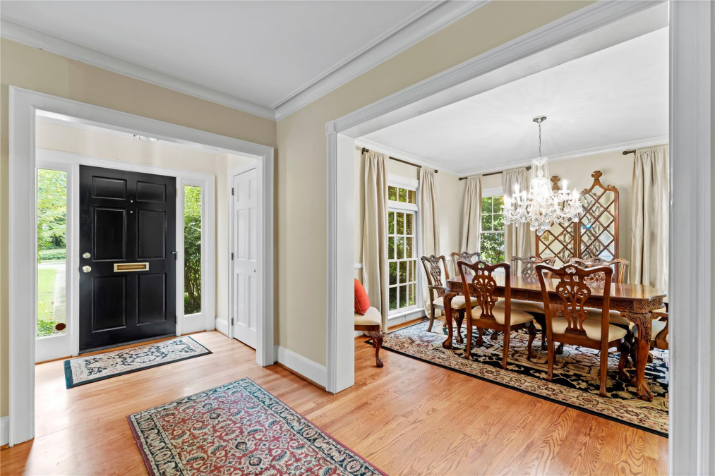 1631 Biltmore Dr, Charlotte, NC 28207 MLS 4009657