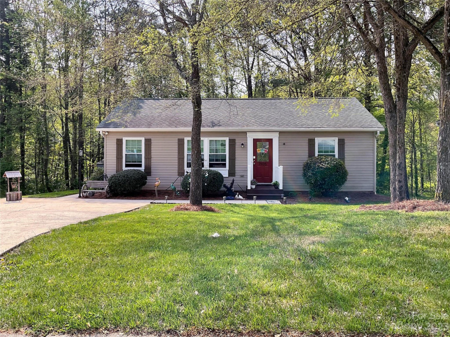 7105 Idlewild Brook Ln, Charlotte, NC 28212 MLS 4018297