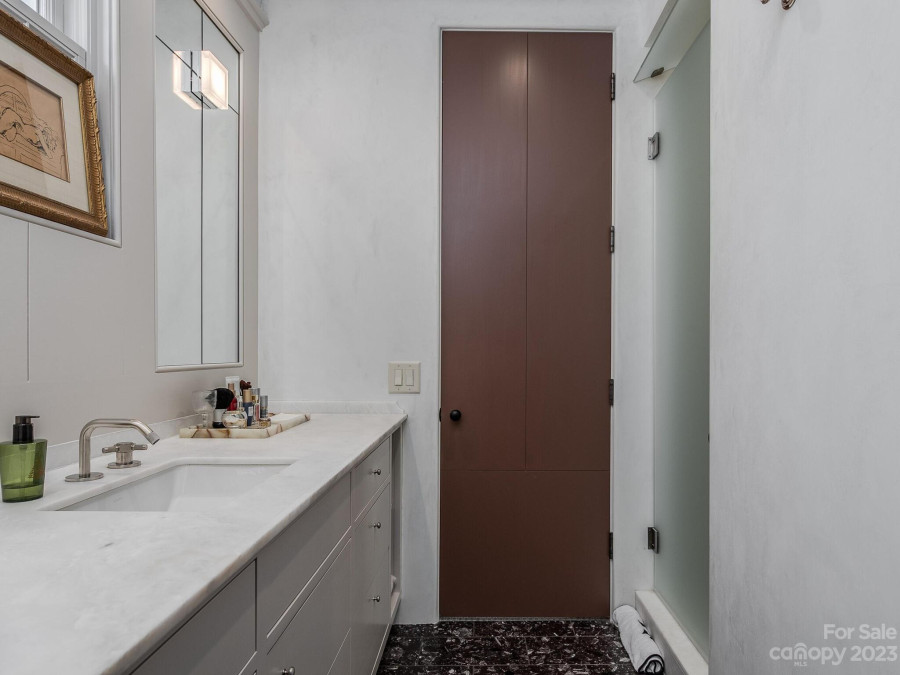 930 Ardsley Rd, Charlotte, NC 28207 MLS 4018811