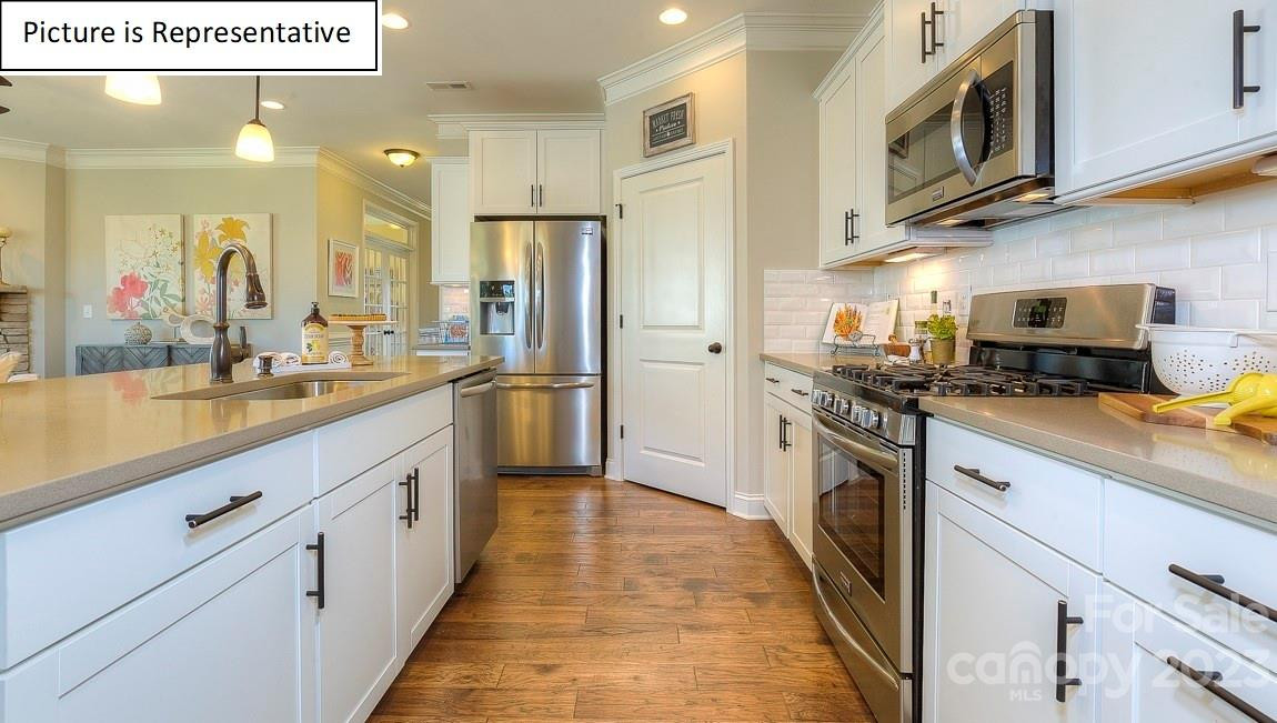 4117 Duplin Dr Charlotte, NC 28214