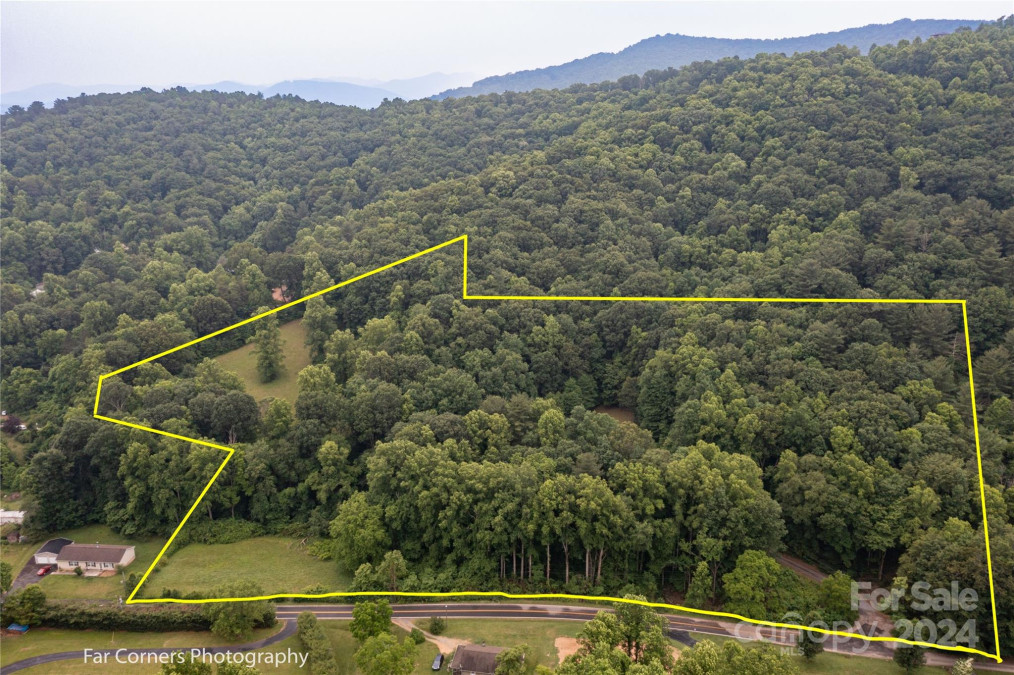 4 Fir Cove Rd Asheville, NC 28806