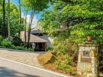 381 Toxaway Ct Lake Toxaway, NC 28747