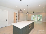 930 Laurel Creek Ln Charlotte, NC 28211