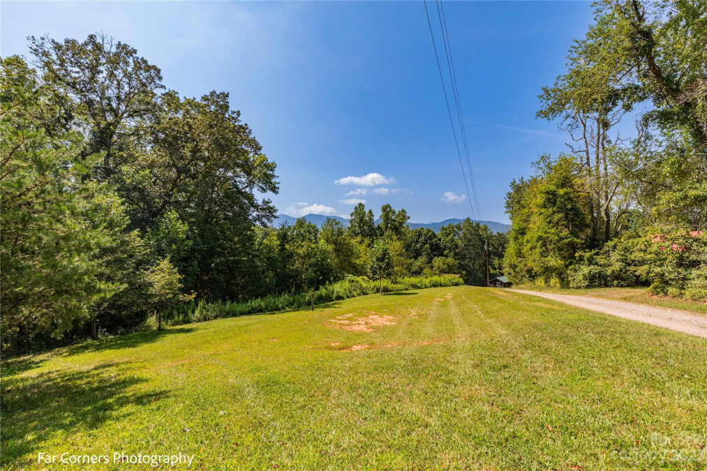 228 Chestnut Mountain Rd Canton, NC 28716