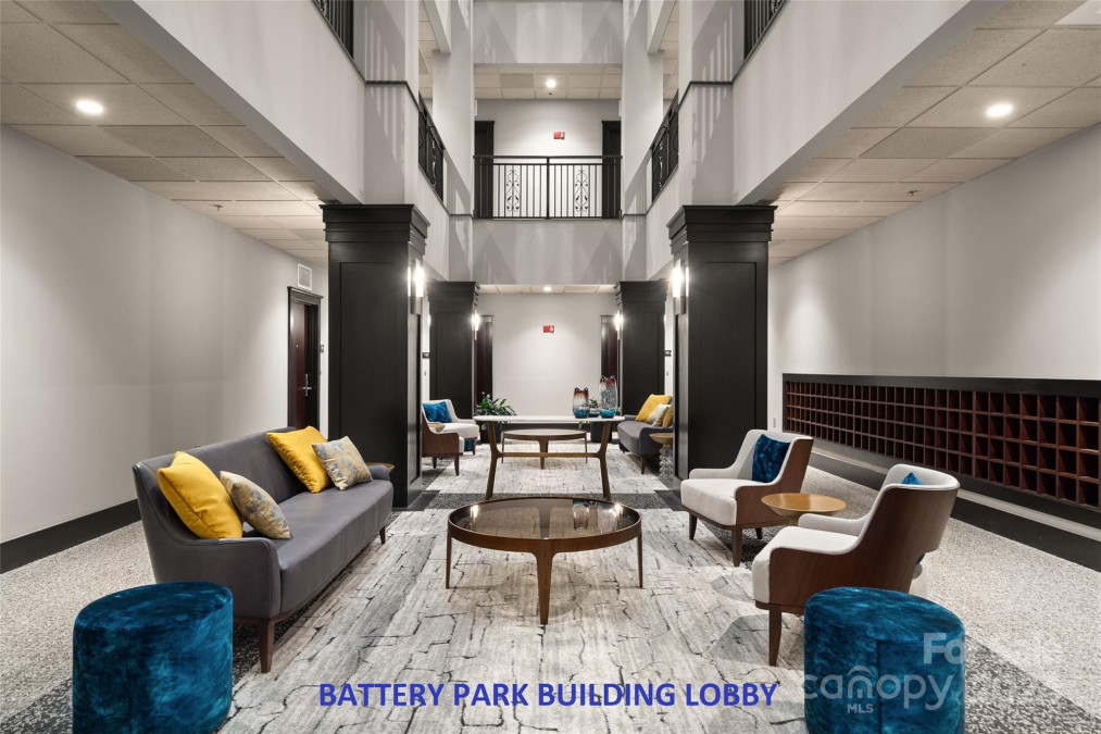 21 Battery Park Ave Asheville, NC 28801