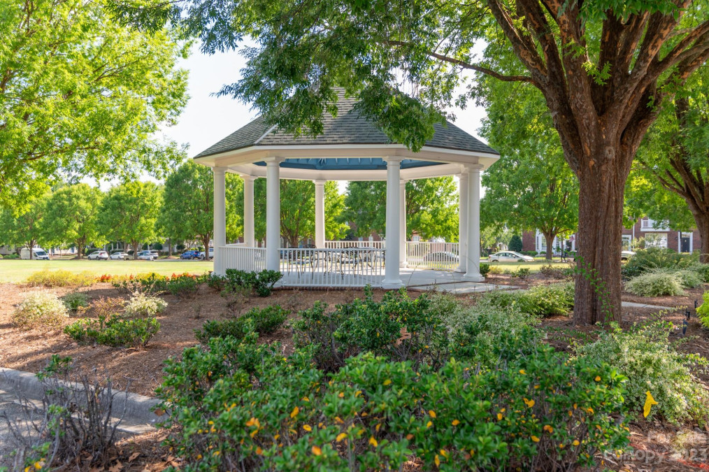 5380 Village Dr Concord, NC 28027