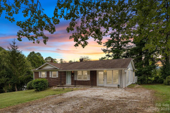 72 Poplar St Brevard, NC 28712