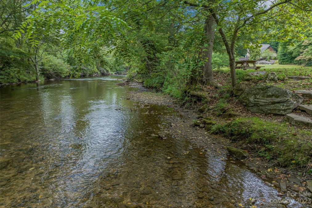 Lot 88 Running Deer Trl Horse Shoe, NC 28742