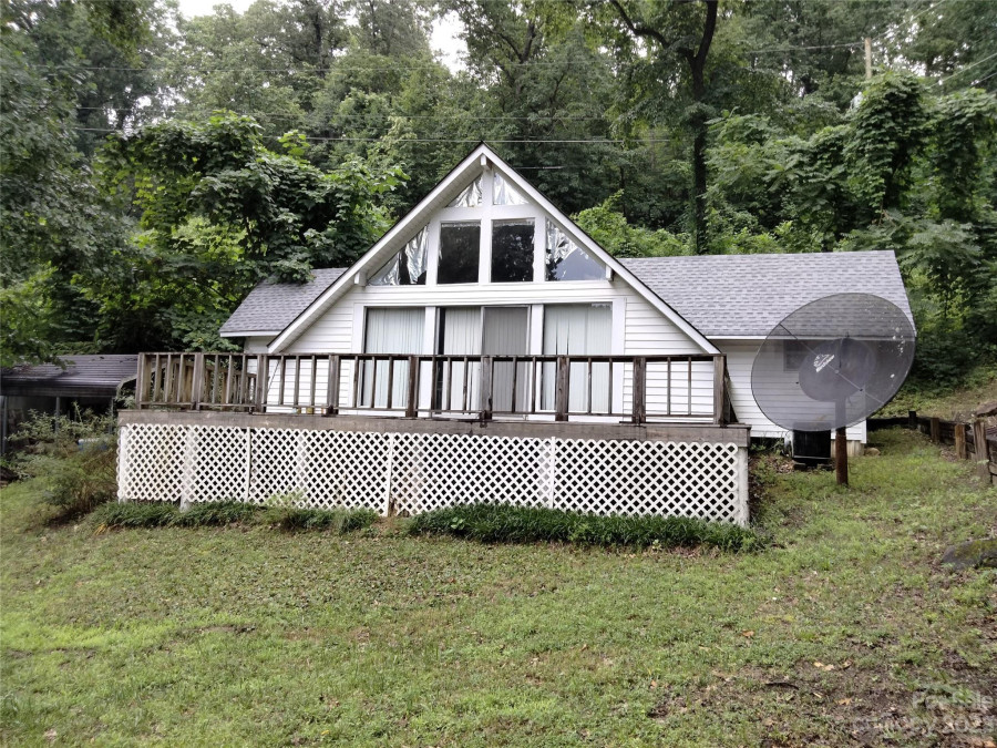 127 Rock Crest Cv Lake Lure, NC 28746