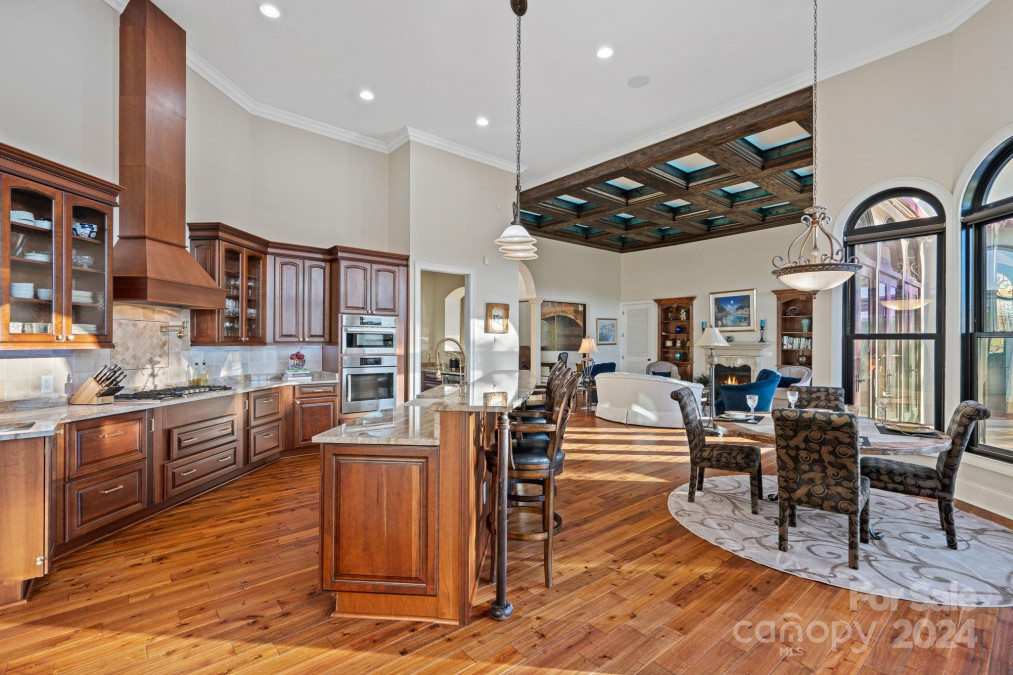 719 Old Cove Rd Fort Mill, SC 29708
