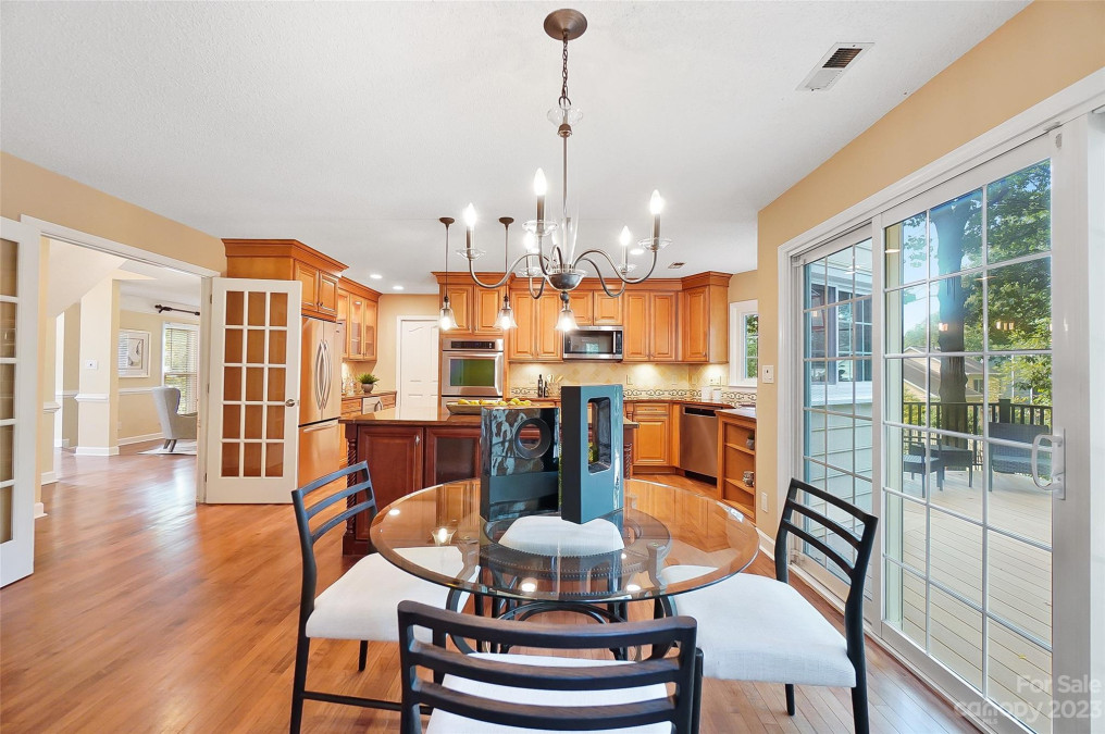 6722 Elmstone Dr Charlotte, NC 28277