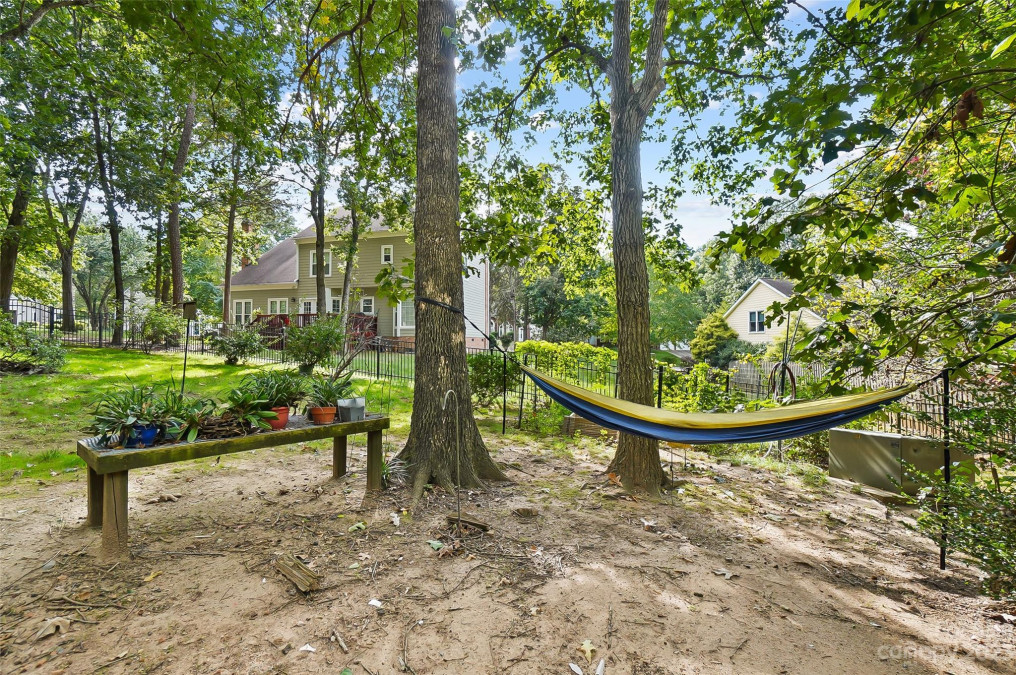 6722 Elmstone Dr Charlotte, NC 28277