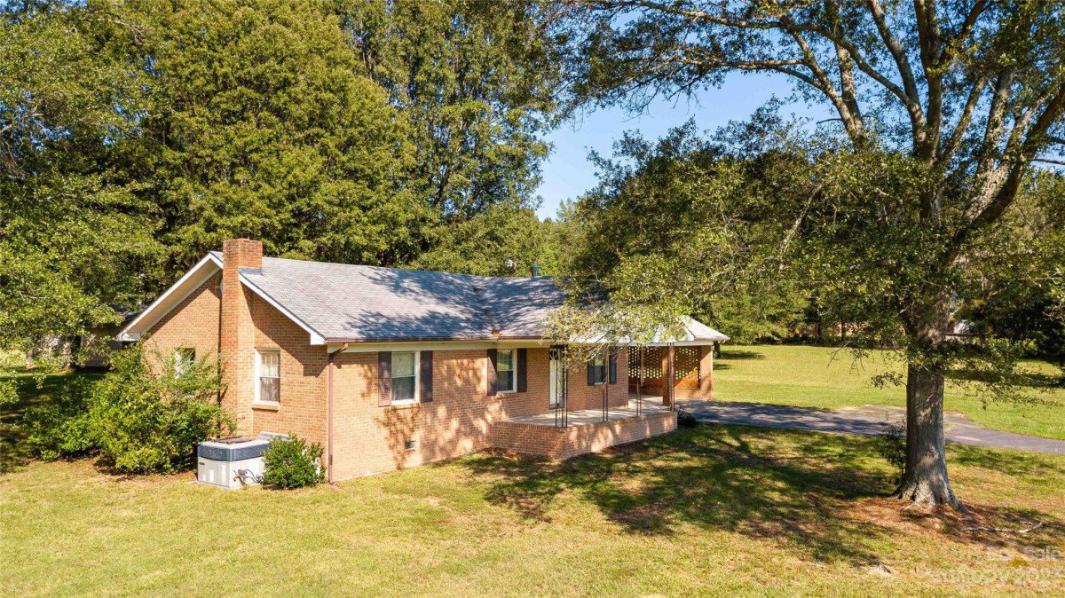 2908 Waxhaw Indian Trail Rd Indian Trail, NC 28079